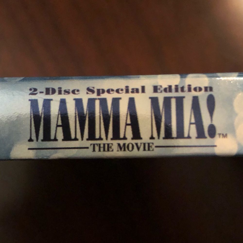 Mamma Mia! DVD 2-Disc Special Sing-Along Edition Wide Screen NWT immacul… - Picture 2 of 5